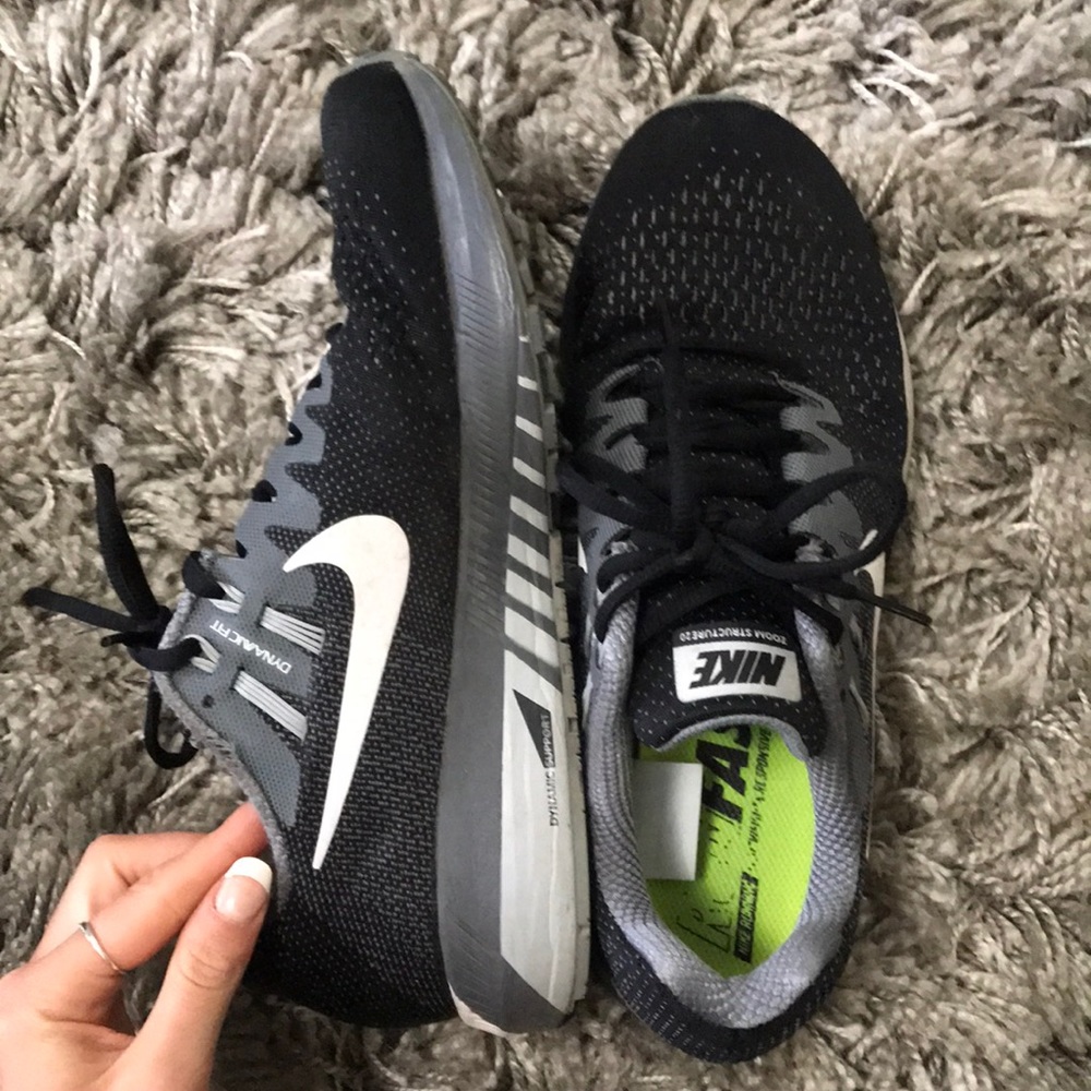 Nike Structure Women’s 10